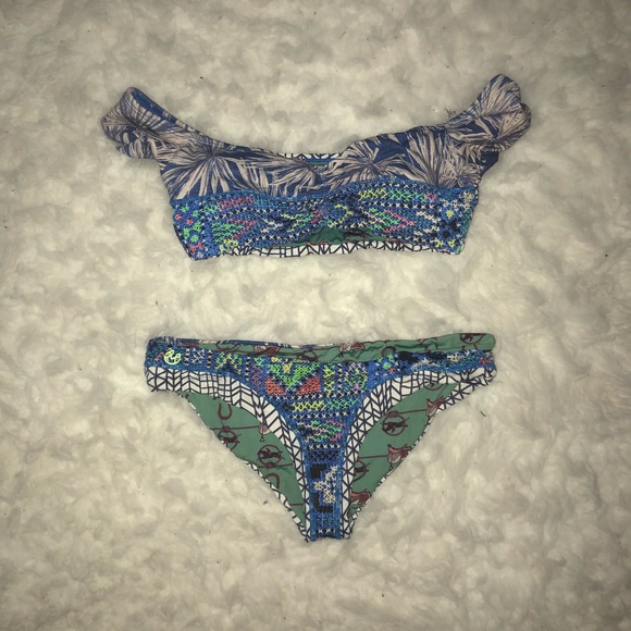 MAAJI BIKINI NWOT - Picture 2 of 3